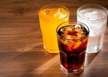 Refrigerante faz mal? 12 consequências para a saúde